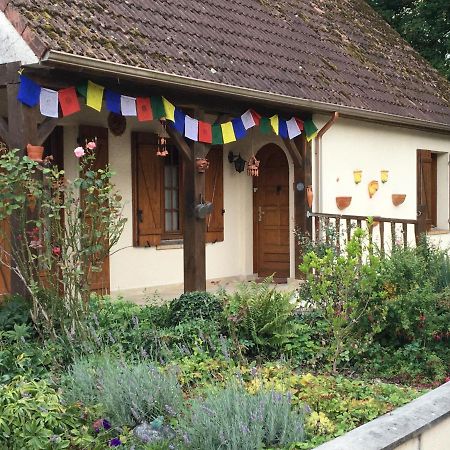 Un Coin De Foret Courmas Εξωτερικό φωτογραφία